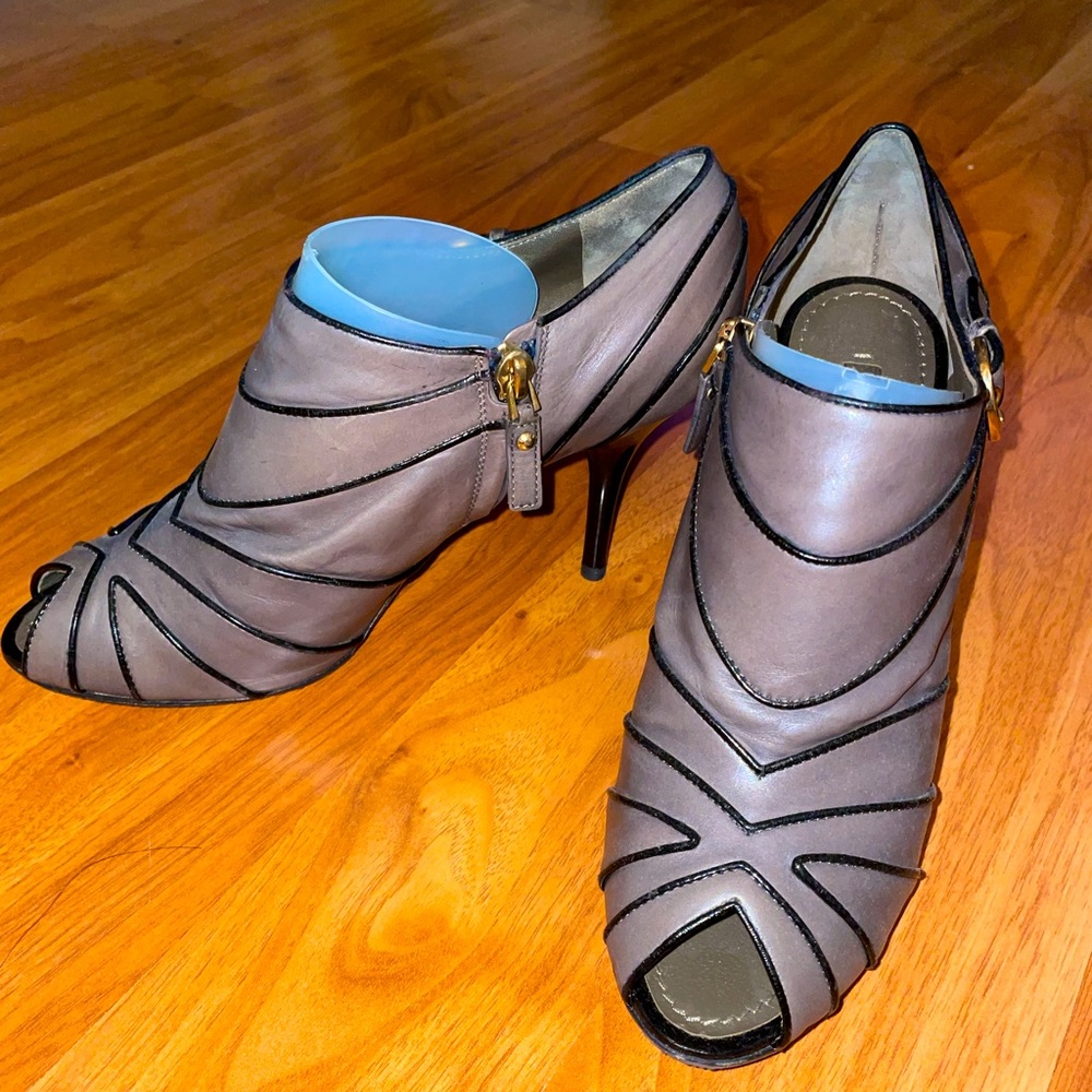 Authentic Louis Vuitton heels pumps shoes women Size 37.5